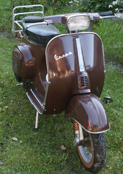 Vespa V50 Special braun