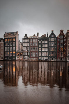 Damrak Amsterdam