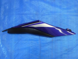 YAMAHA YZF-R25 1WD 純正 中古 シートカウル 右側
