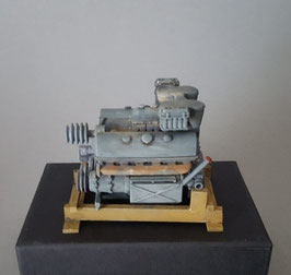 Angebot des Monat  Maybach  Motor  HL-108   1:6