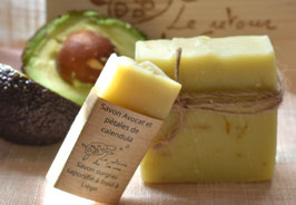 Savon à l'huile d'avocat et pétales de calendula - Surgras 8%