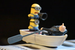 Le bateau avec les minions et Gru