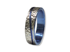 ALIANZA DE TITANIO ANODIZADO