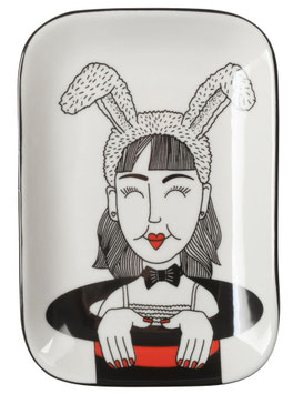 Eckiger Porzellanteller "Frau mit Haseohren" von Giftcompany