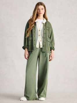Demi Utility Jersey Jacket Mid Green von White Stuff