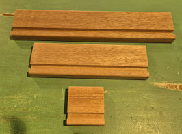 HOUTEN DISPLAYS VOOR TEGELS - YETT AGENTUREN
