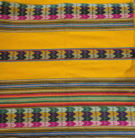 PICKNICKKLEED/DRAAGDOEK KLEIN GEEL (115 X 110 CM) - TITICACA