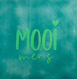MOOI MENS (GROENE TEGEL, GROENE TEKST) - YETT AGENTUREN