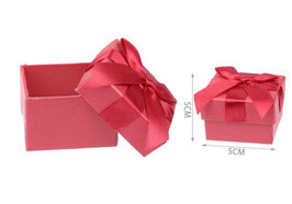 CAJA DE JOYERIA ANILLO 5X5 ROJA 660030