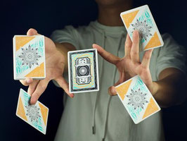 The School of Cardistry V2 Deck / スクール・オブ・カーディストリーV2・デック