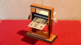Money Printing Machine / マネー プリンティング マシン（紙幣印刷機）