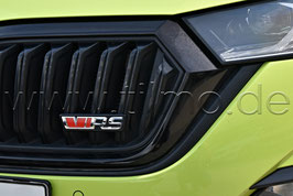 Schriftzug Emblem Kühlergrill "VRS" RED EDITION - original - SKODA OCTAVIA 4 (NX)