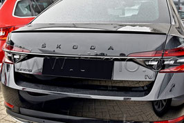SET BLACK Schriftzug Emblem (V+H) - original - SKODA SUPERB III FL (3V)