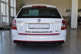 Dekorleiste für Heckklappe RED - SKODA OCTAVIA III (5E)