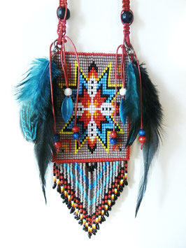 Sac amulette-medicine bag Amérindien "Etoile-plumes"