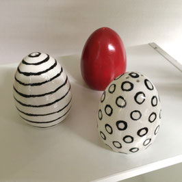 Salz / Pfeffer Streuer als Ei