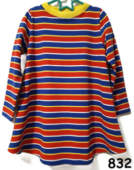 (832) Tunika-Kleid Gr. 122