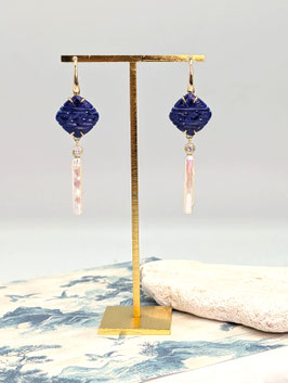 Oorbellen 14 karaats goud met lapis lazuli, diamant en parel