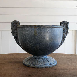 Iron pot　（SOLD）