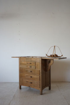 Oil Cabinet　（SOLD）