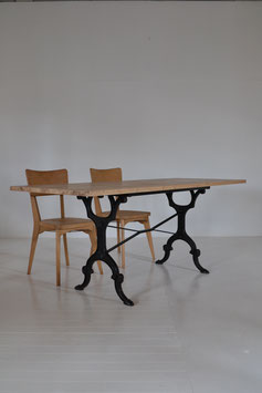 Iron leg table (SOLD)