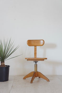 DESK CHAIR  /  GIROFLEX　（SOLD）