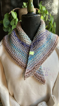 TRIANGLE SMALL - WOOL