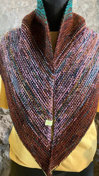 TRIANGLE - MEDIUM - WOOL
