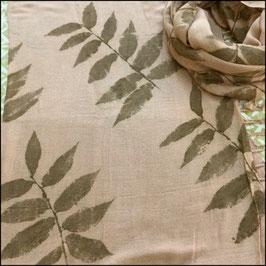 Kersen Scarf
