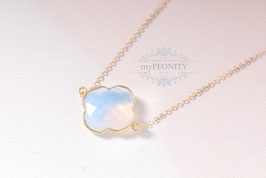 Opalit Kleeblatt, vergoldete Silber Halskette