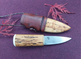 Umhängemesser aus Monostahl