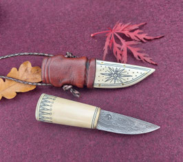 Umhängemesser aus Damast