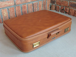 Vintage　Trunk / Suitcase　Wheary　【Mar-1856】