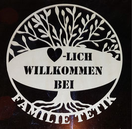 Willkommenschild Baum