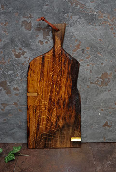 Servierbrett aus dem Holz eines alten Weinfasses & Kupfer