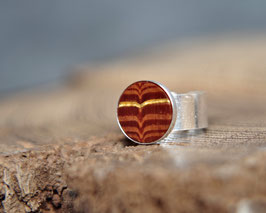 Nachhaltiger Holzschmuck-Unikat Gefasster Ring aus recyceltem  Holz und 925 Silber und Gold