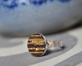 Nachhaltiger Holzschmuck-Unikat-Wunderschöner Ring aus recyceltem Holz und Gold