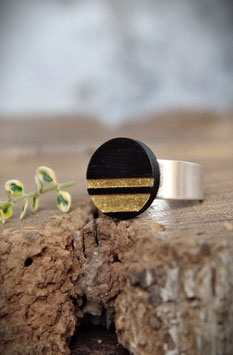 Nachhaltiger Holzschmuck-Unikat-Wunderschöner Ring aus recyceltem Holz und Gold