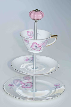 Etagère Nr. 31, mit Blumen rosa