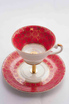 Etagère Nr. 1225, fein und zart