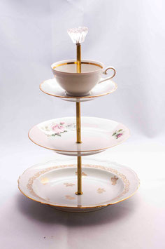 Etagère Nr. 1214, Goldrand mit Tasse