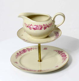 Etagère Nr. 1617,  2-stöckig, mit Krüglein