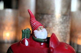 Kerstman in auto