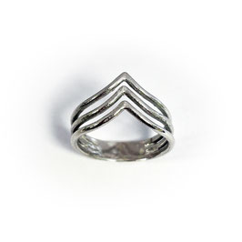 Suus&Co ring 3*V groot zilver
