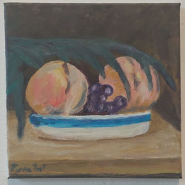 Obstschale auf Tisch