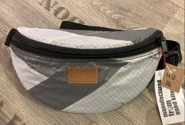 Schwerelosigkite Bauchtasche Hip Bag "Fritz"