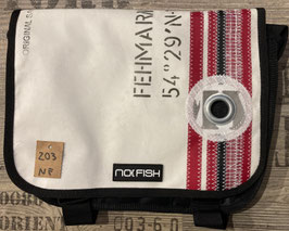 NoFish Umhängetasche Sail Gr.M Streifen NF203