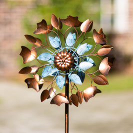 Stilvolles Windspiel Blätter antik aus Metall