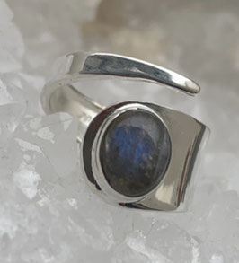 Bague en argent et Labradorite