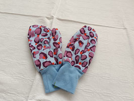 Handschuhe hellblau, violet, lila und rot